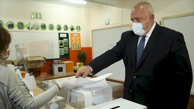 Bulgaristan'daki seçimi Borisov'un partisi kazandı
