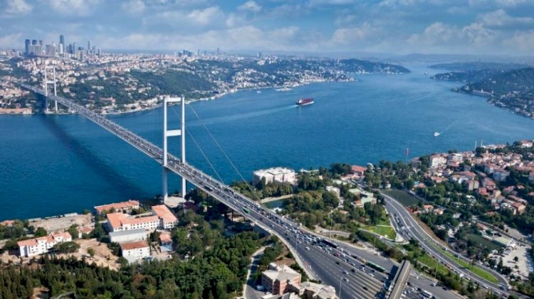 10 maddede Amiraller bildirisi ve Montrö