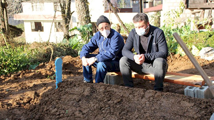 Koronavirüsten 5,5 ayda 8 ferdini kaybeden aile, aşı önceliği istedi