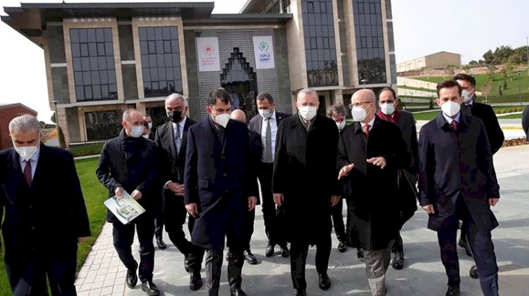 Erdoğan, kendi adıyla Marmara Üniversitesi'ne yapılan 'külliyeyi' inceledi