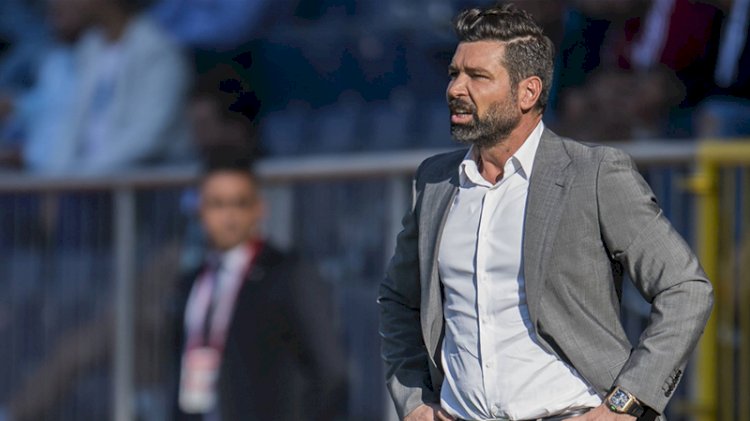Süper Lig'de bir teknik direktör daha istifa etti