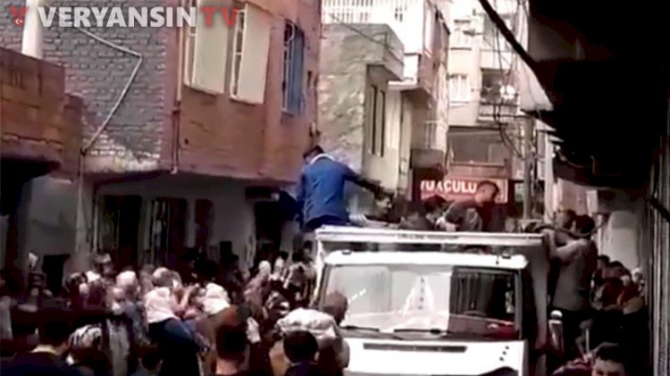 Urfa'dan sonra Diyarbakır Bağlar'da patates dağıtımında izdiham