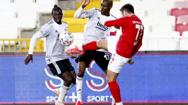 Sivasspor-Beşiktaş maçında beraberlik