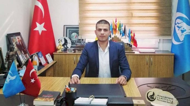 Nutuk dağıtmak isteyen Ülkü Ocakları Başkanı görevden alındı