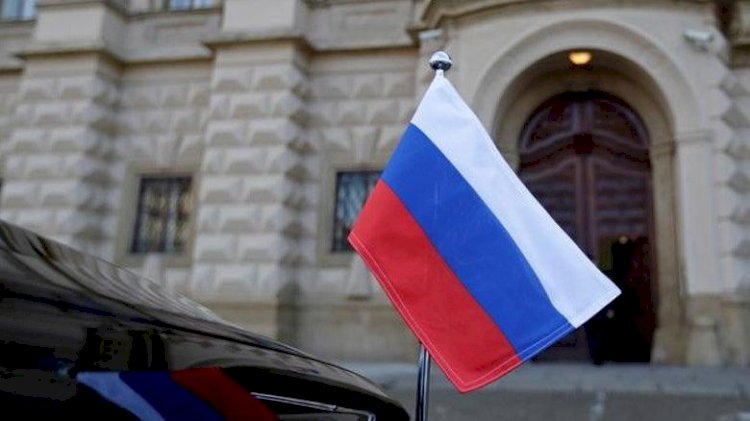 Çekya 63 Rus elçilik çalışanını sınır dışı edecek