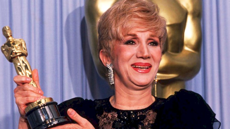Oscar ödüllü oyuncu Olympia Dukakis, 89 yaşında hayatını kaybetti