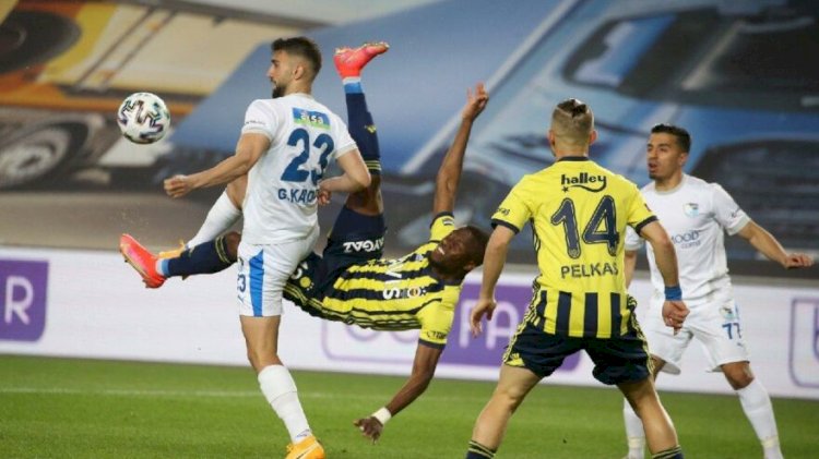 Fenerbahçe - BB Erzurumspor maçında tartışma yaratan penaltı kararı