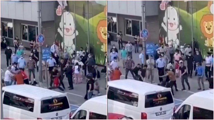 Taksicilerin 'müşteri alma' kavgasında tekme ve yumruklar havada uçuştu