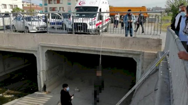 İstanbul'da köprünün korkuluklarına asılı ceset bulundu!