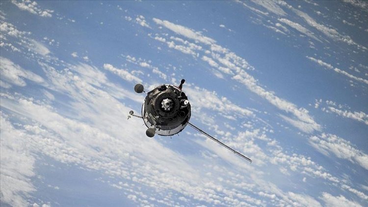 Çin'den Dünya'ya düşen roket eleştirilerine yanıt! SpaceX roketini hatırlattılar
