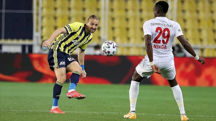 Fenerbahçe şampiyonluk yarışında fırsat tepti