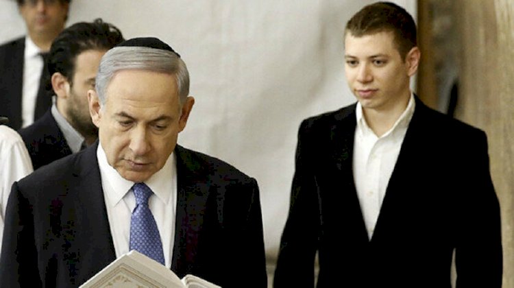 Netanyahu'nun oğlu sözde 'Kürdistan' bayrağı salladı