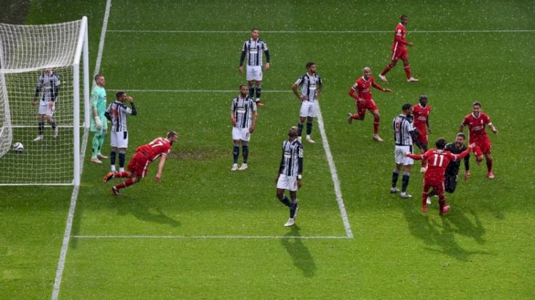 Premier Lig'de Liverpool, kaleci Alisson'un golüyle kazandı