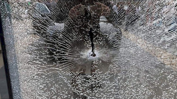 Güvenlik kamerası kaydetti... İyi Partili başkana silahlı saldırı