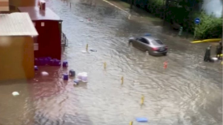İstanbul'da kuvvetli yağmur ve dolu