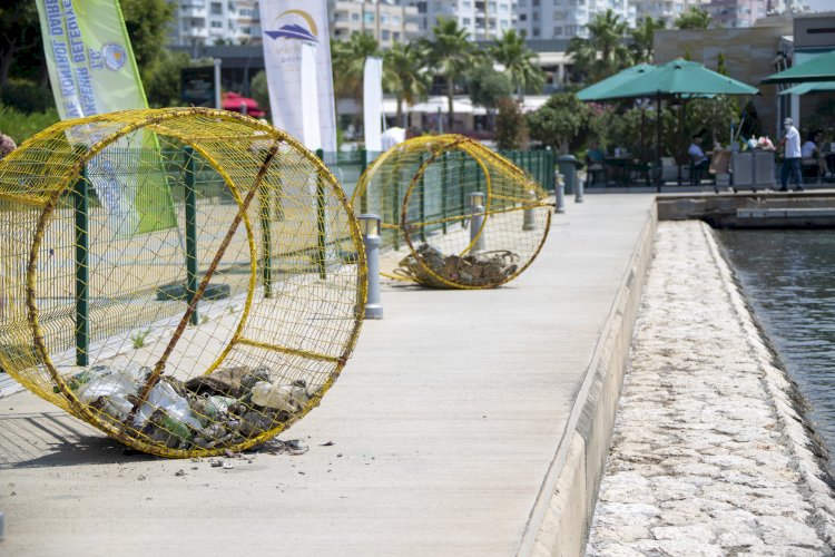 Balık adamlar deniz altındaki pislikleri gözler önüne serdi