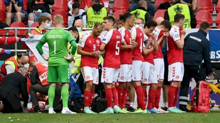 Danimarka-Finlandiya maçında Christian Eriksen'in kalbi durdu