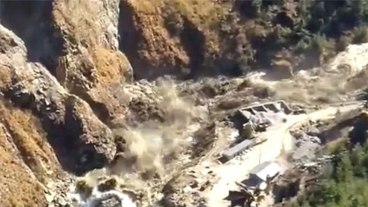 'Buzul faciasında 15 atom bombasına eşdeğer enerji açığa çıktı'