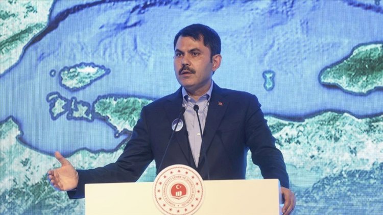 Murat Kurum: Müsilajın tehlikeli atık olmadığı tespitini yaptık
