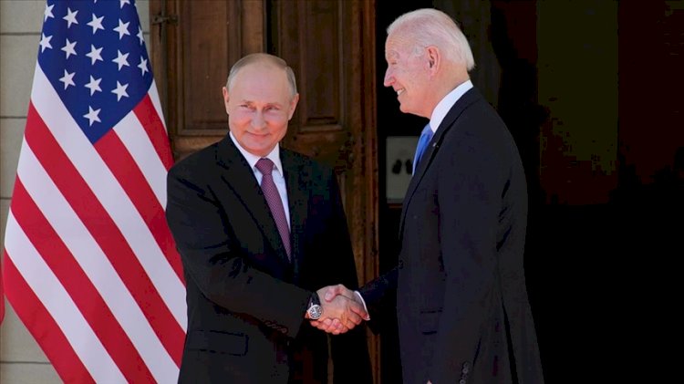 Biden-Putin zirvesi başladı… İşte liderlerin ilk mesajları