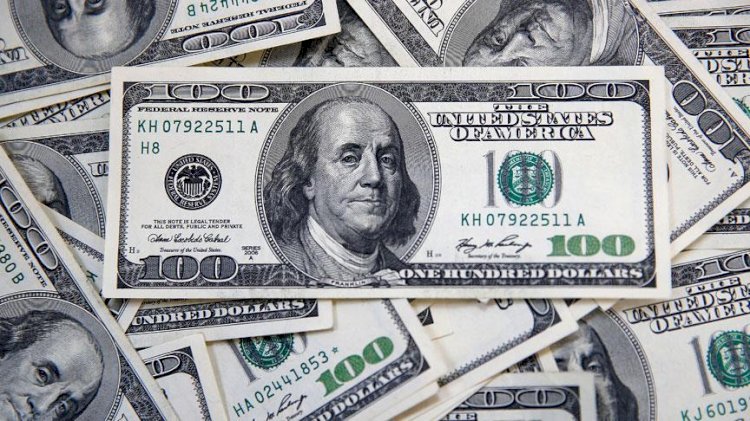 Dolar rekor seviyeye yaklaştı