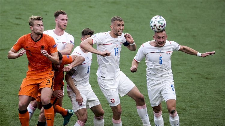Hollanda'yı yenen Çekya çeyrek finalde