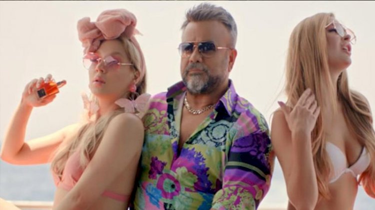 'Erotik şikayetler' sebebiyle klibi kaldırılan Bülent Serttaş: Bunu yapan vatan hainidir