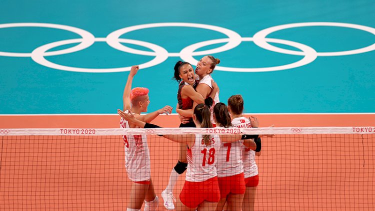 Filenin Sultanları son şampiyon Çin'i devirdi