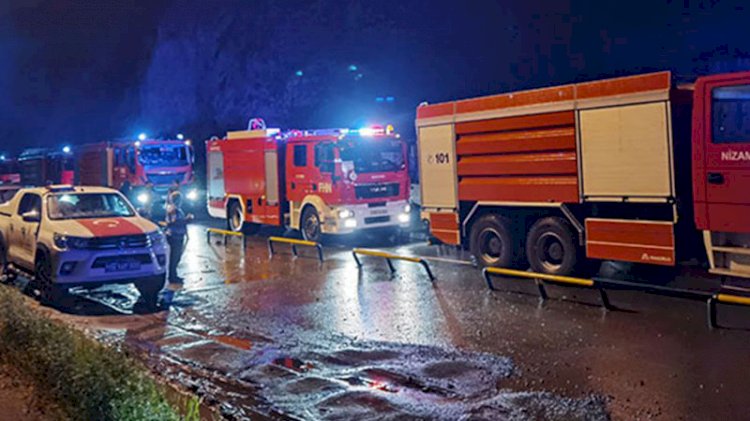 Azerbaycan yangın söndürme ekipleri Türkiye'de