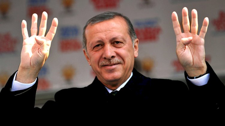 AKP, laiklik karşıtı eylemlerin odağı olmayı parti kapatma gerekçesi olmaktan çıkarıyor