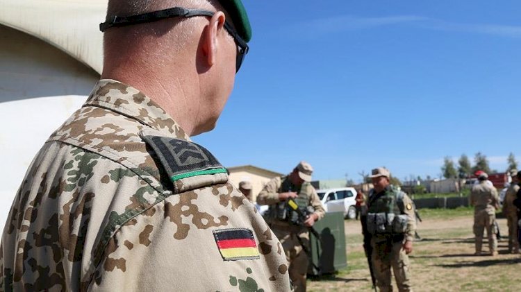 Almanya'dan kritik Afganistan kararı