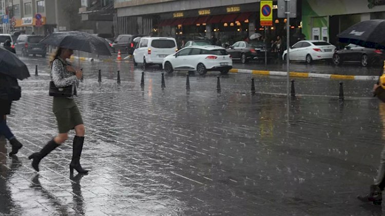 Meteoroloji'den İstanbul dahil çok sayıda ile sağanak uyarısı