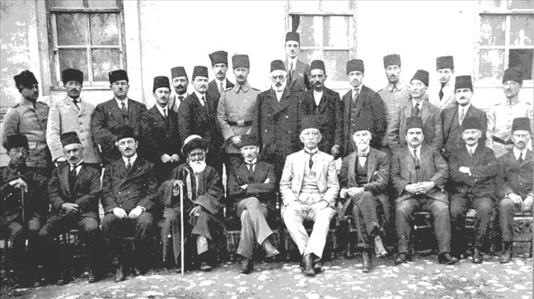 Manda ve himaye kabul olunamaz... Sivas Kongresi 102 yaşında