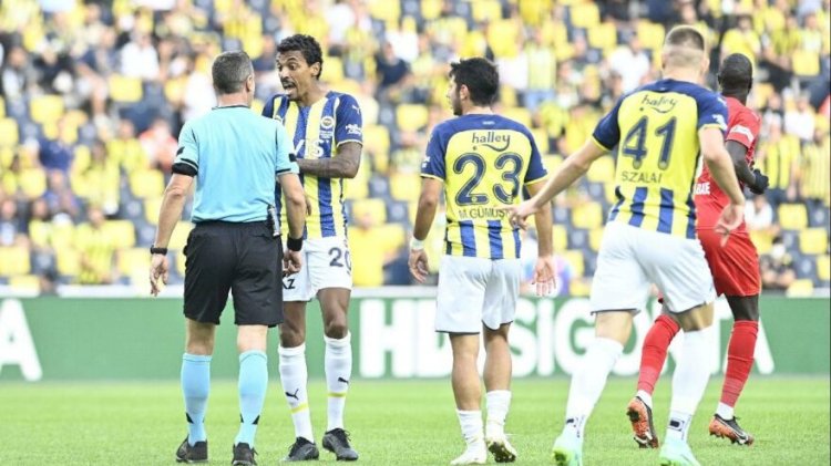 Sivasspor maçından sonra Fenerbahçe’den tepki: ‘Bu ihanet’