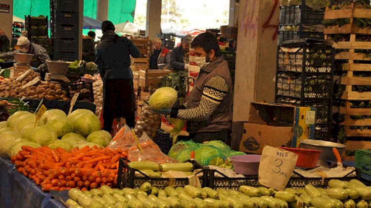 Ticaret Bakanlığı'ndan hallerde 'fahiş fiyat' denetimi