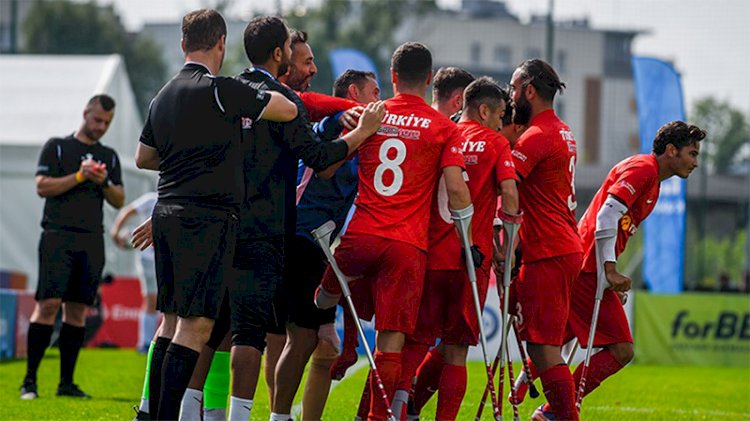 Ampute Millî Futbol takımından gururlandıran galibiyet