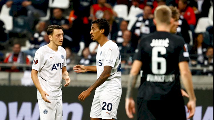 Fenerbahçe Frankfurt'u elinden kaçırdı