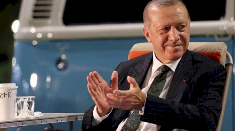 Erdoğan'dan 'yurt' paylaşımı: Gençlerle aramıza yalanların girmesine izin vermeyeceğiz