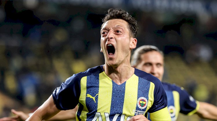 Fenerbahçe Giresunspor'u 2 golle geçti