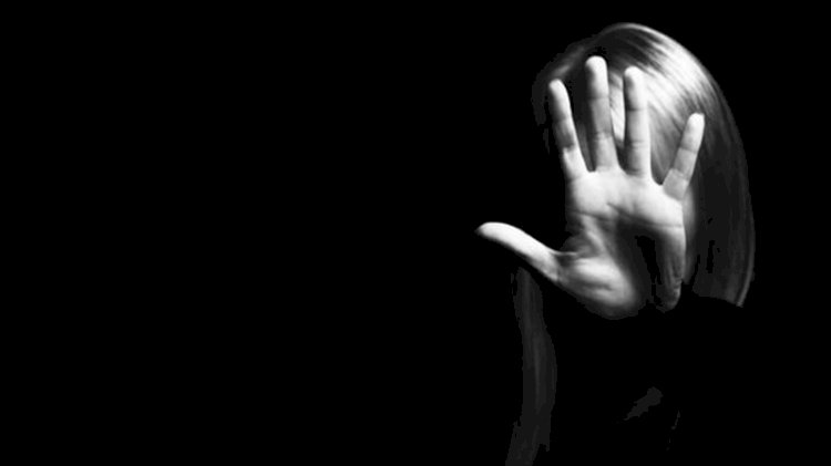 Tacizci avukattan skandal savunma: Kız çocukları mesajlaşmalardan hoşnut