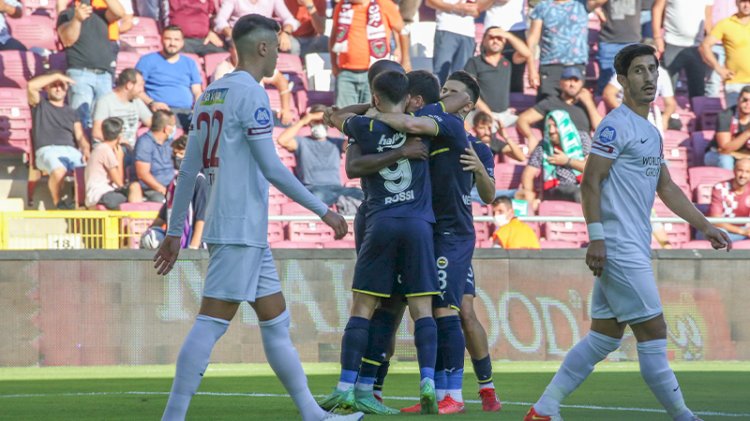 Fenerbahçe Hatay'dan lider döndü