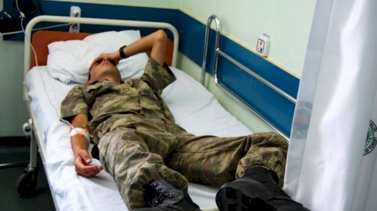Kışlada ‘gıda zehirlenmesi’ şüphesi: 20’ye yakın asker revire kaldırıldı