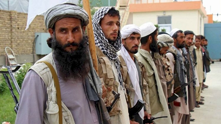 Taliban sakal tıraşını ve müzik çalmayı yasakladı