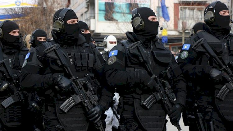 Balkanlar hareketlendi! Sırbistan-Kosova sınır hattında yüksek gerilim