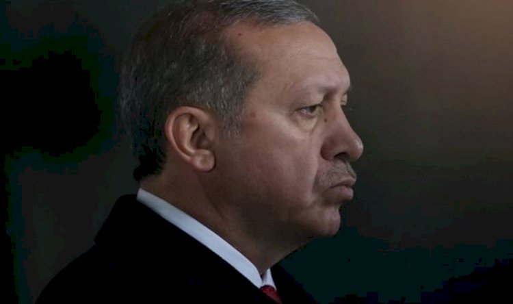 Yeni Şafak yazarı AKP’nin son anketini paylaştı: Bıçak sırtı bir durum...