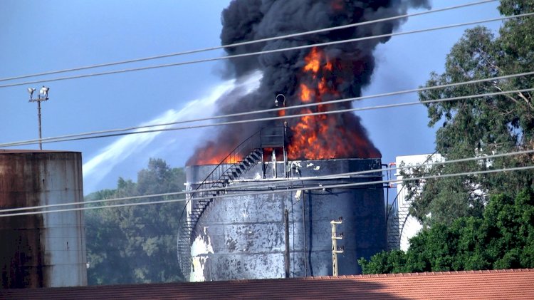 Lübnan’da petrol tesisinde büyük yangın