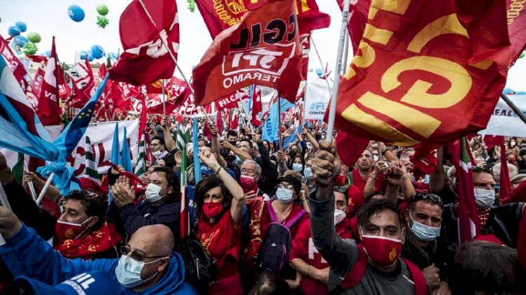 İtalya'da yüz binler faşizme karşı yürüdü