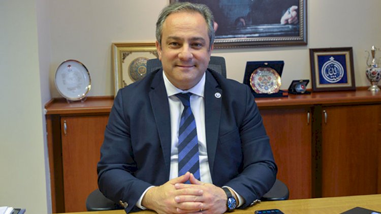 Bilim Kurulu üyesine 15 gün meslekten men cezası