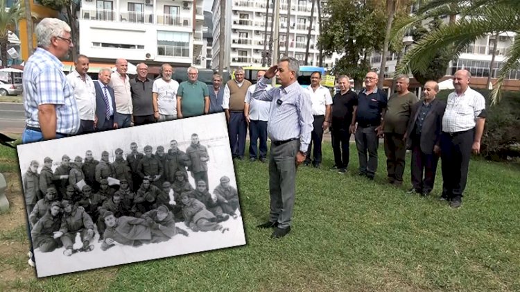40 yıllık askerlik arkadaşları sabah içtimasında