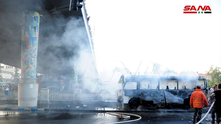 Şam'da askeri otobüse bombalı saldırı... Ölü ve yaralılar var